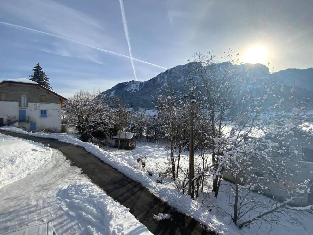 Votre Studio Balneo Bien-Etre A La Montagne Thollon-les-Memises Eksteriør bilde